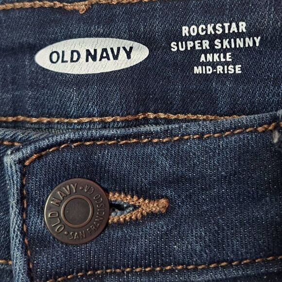 Old Navy Women's Rockstar Super Skinny Ankle Mid Rise Jean size 4 - Picture 5 of 7